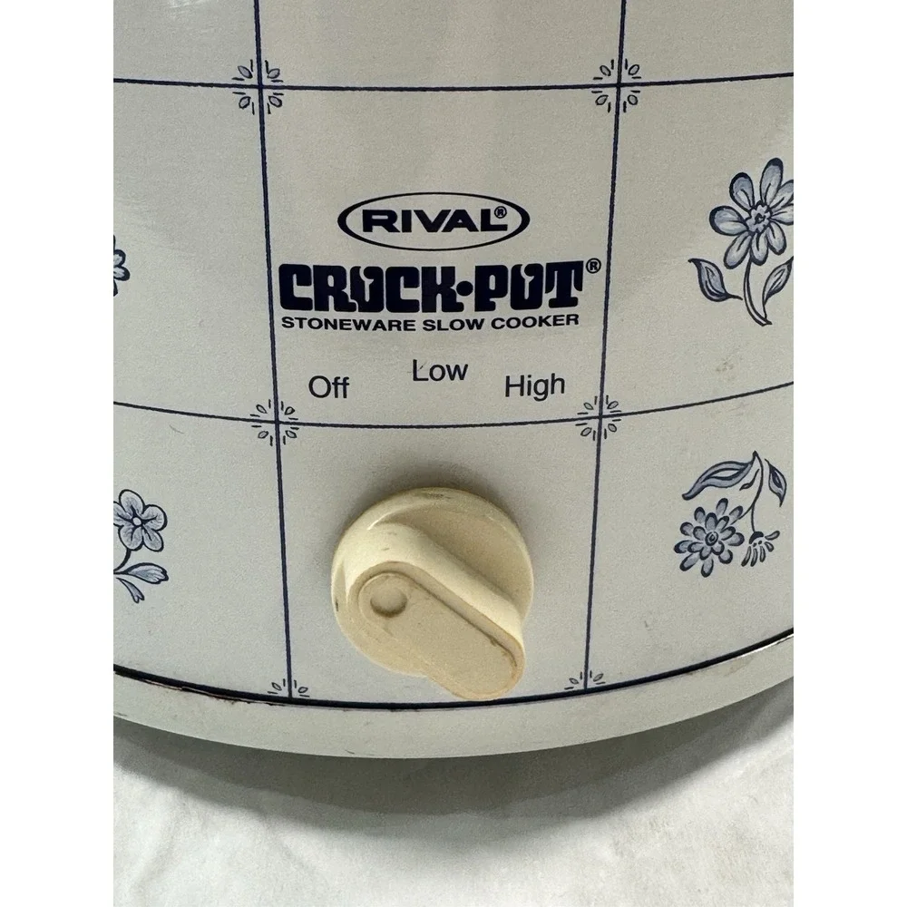 Rival Crock Pot 3120 Slow Cooker Blue Floral Pattern Stoneware‎ Plastic Lid